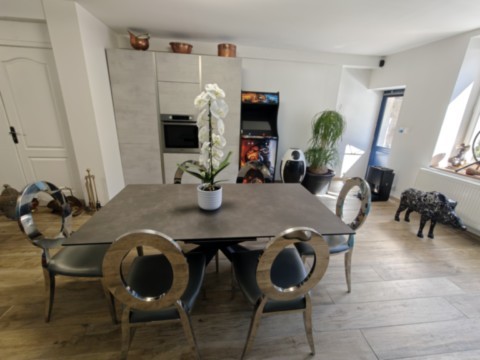 Coin salle à mangé avec table extensible